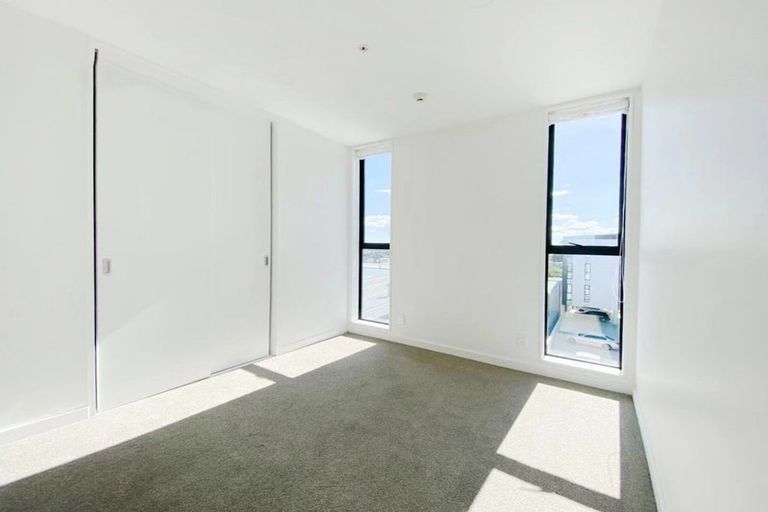 Photo of property in 405/19 Rawene Road, Birkenhead, Auckland, 0626