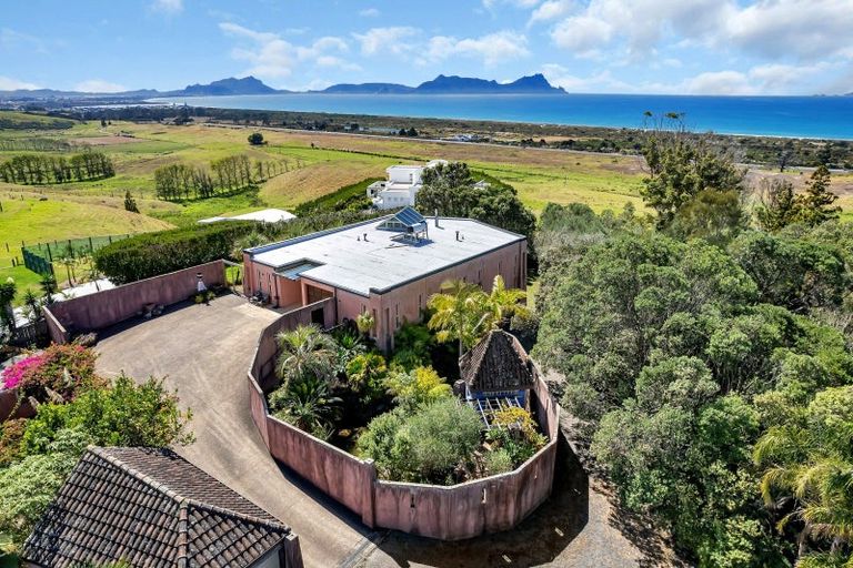 Photo of property in 76 Mountfield Road, Waipu, 0582