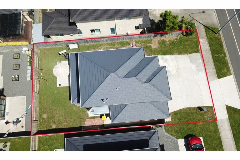 Photo of property in 99 Stancombe Road, Flat Bush, Auckland, 2016