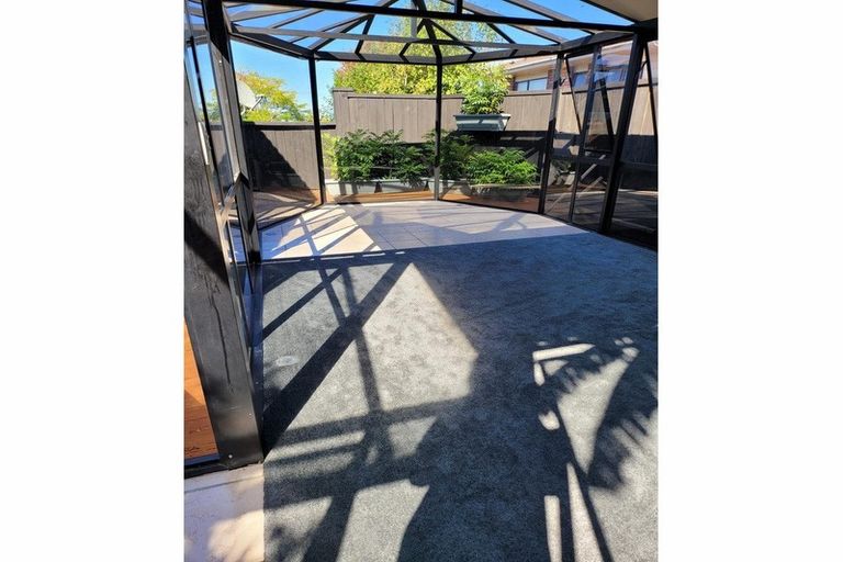 Photo of property in 1 Paulownia Place, Totara Heights, Auckland, 2105