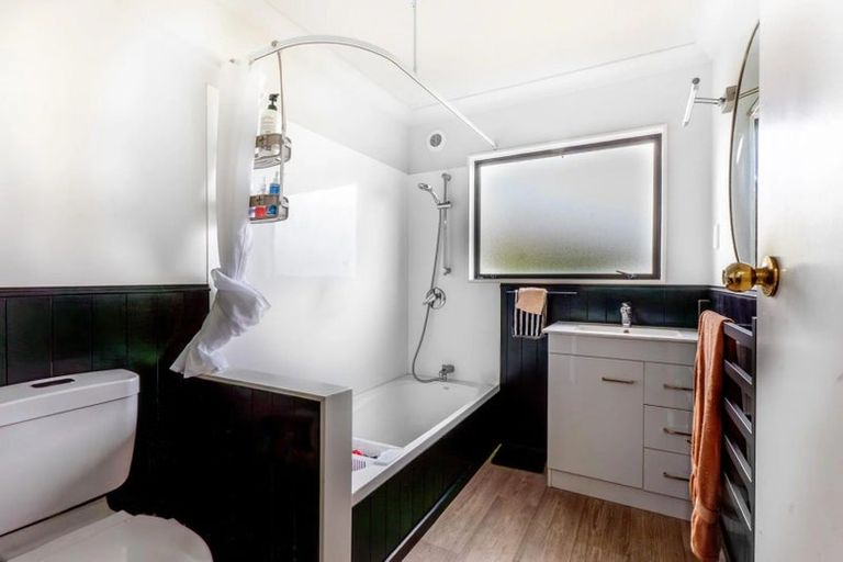 Photo of property in 196 Pukehina Parade, Pukehina, Te Puke, 3189