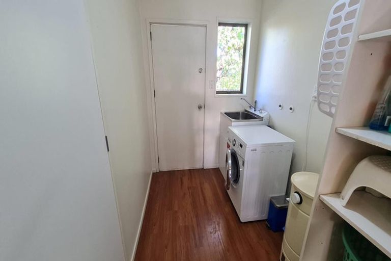 Photo of property in 12 Gatonby Place, Avonhead, Christchurch, 8042