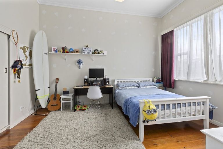 Photo of property in 8 Chatham Street, Berhampore, Wellington, 6023