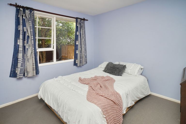 Photo of property in 9a Quinton Place, Bishopdale, Christchurch, 8053