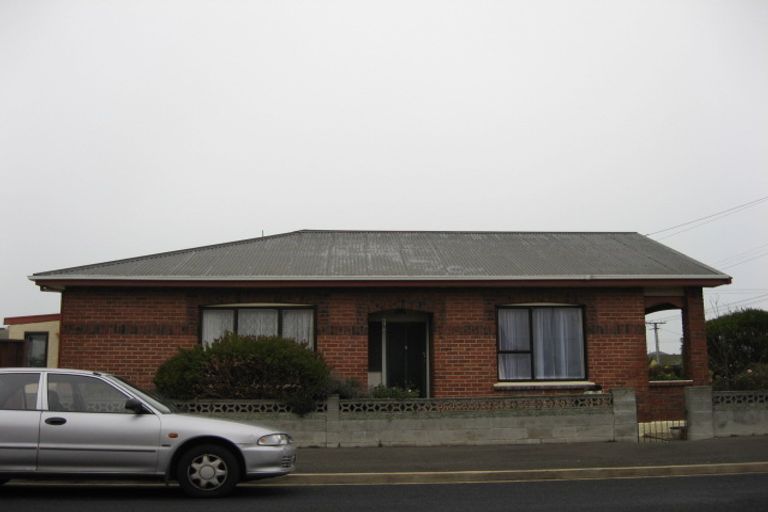 Photo of property in 23 De Carle Street, Saint Kilda, Dunedin, 9012