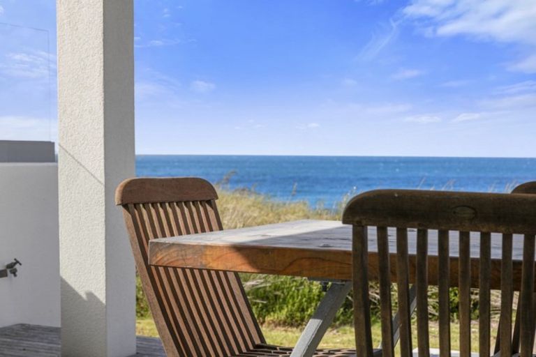 Photo of property in 241b Oceanbeach Road, Mount Maunganui, 3116