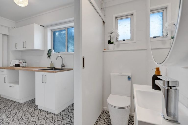 Photo of property in 12 Tui Place, Bell Block, New Plymouth, 4312