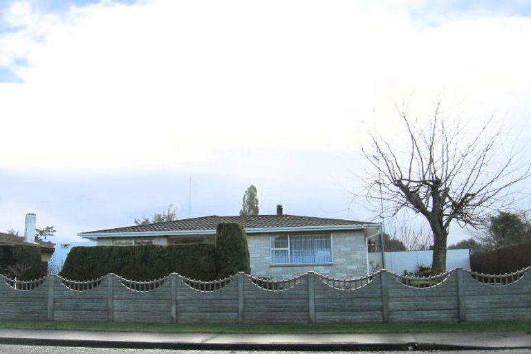 Photo of property in 92 Diaz Drive, Flaxmere, Hastings, 4120