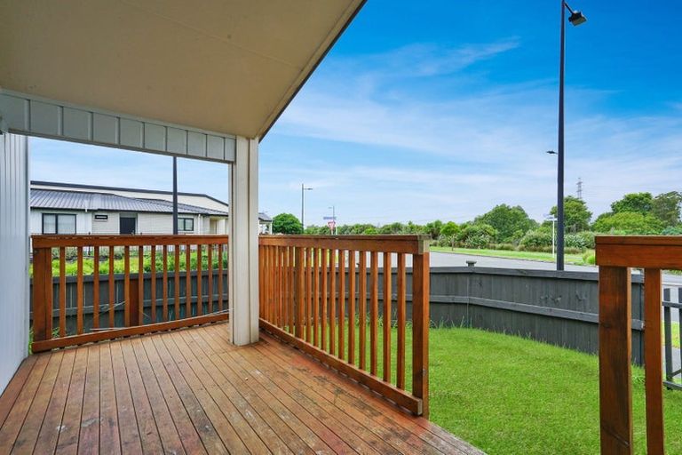 Photo of property in 27a Tributary Parade, Karaka, Papakura, 2113