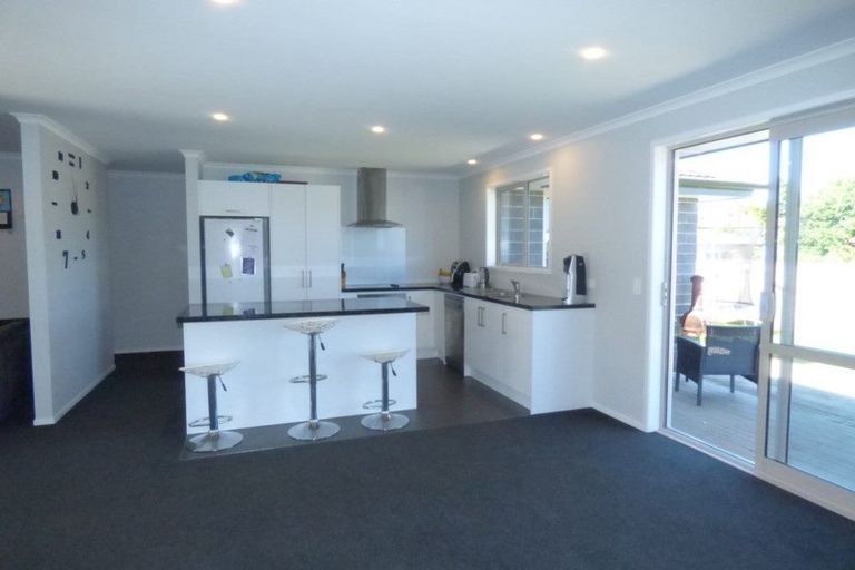 Photo of property in 13 Dreaver Drive, Waitara, 4320