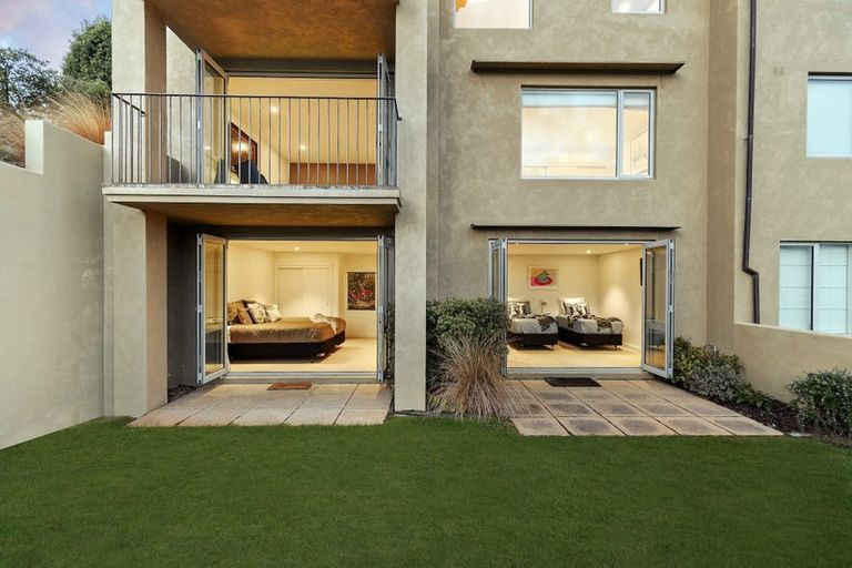 Photo of property in The Woods, 5/12 Dublin Street, Queenstown, 9300