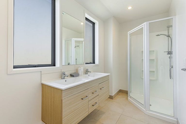 Photo of property in 19c Meteor Road, Hobsonville, Auckland, 0616