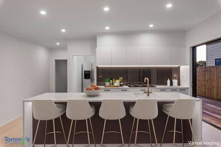 Photo of property in 2 Mazengarb Road, Paraparaumu, 5032