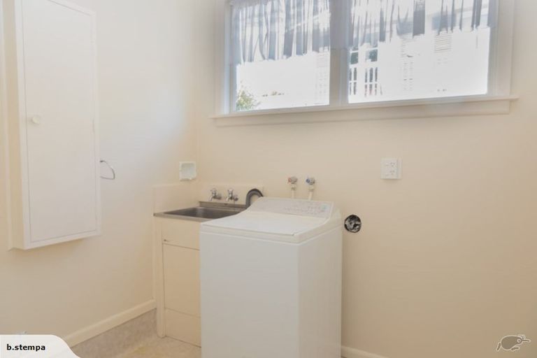 Photo of property in 65 Parkstone Avenue, Ilam, Christchurch, 8041