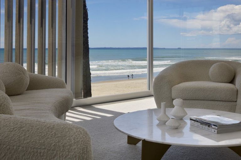 Photo of property in 7 Surf Road, Mount Maunganui, 3116