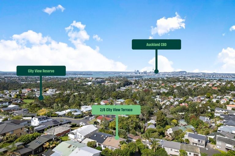Photo of property in 2/8 City View Terrace, Birkenhead, Auckland, 0626