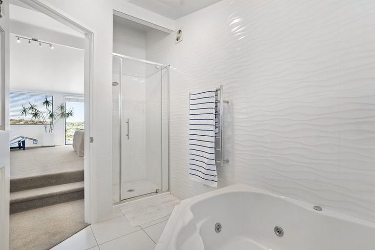 Photo of property in 59 East Coast Road, Castor Bay, Auckland, 0620