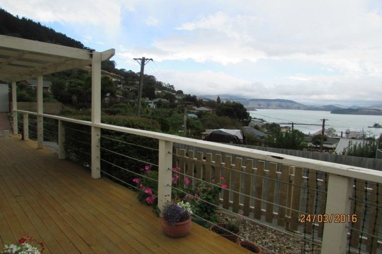 Photo of property in 3 Brenchley Road, Lyttelton, 8082
