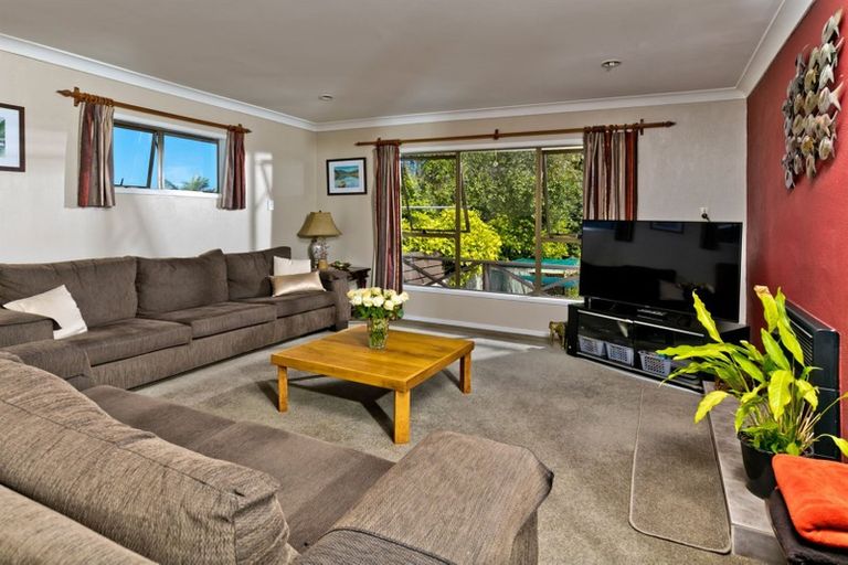 Photo of property in 101 Sturges Road, Henderson, Auckland, 0612