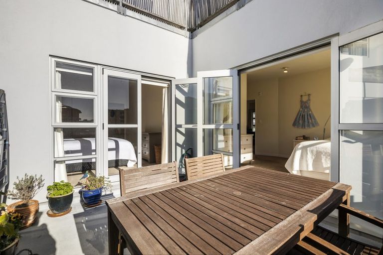 Photo of property in Galleria Apartments, 27/77 Tory Street, Te Aro, Wellington, 6011