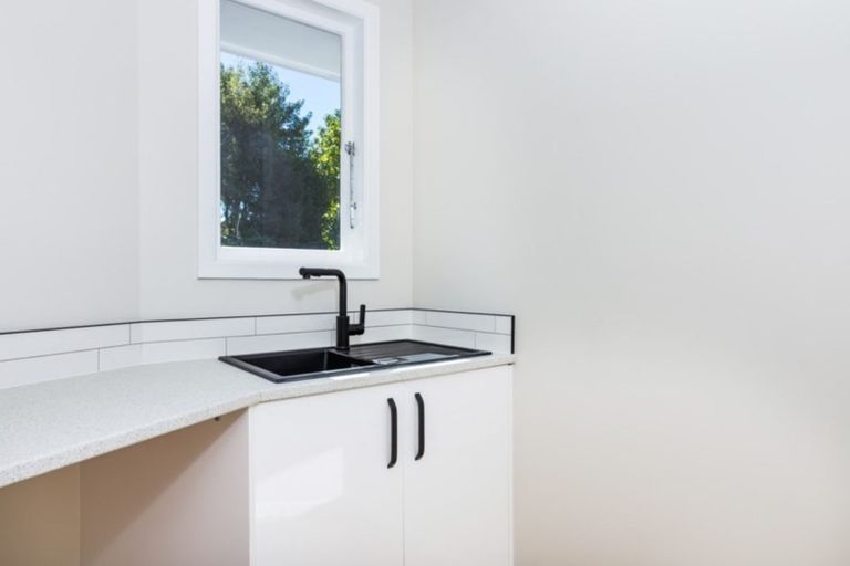 Photo of property in 1 Noble Street, Waiuku, 2123