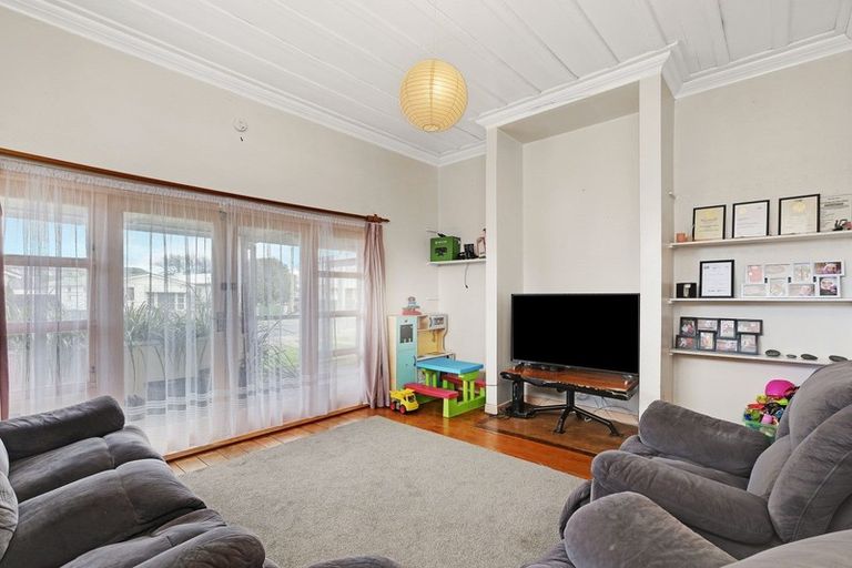 Photo of property in 24 Bayly Street, Te Hapara, Gisborne, 4010