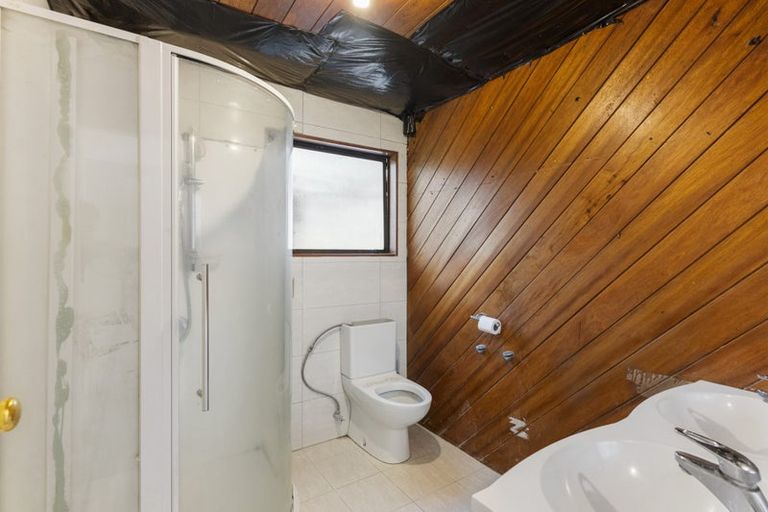 Photo of property in 97 Hillside Road, Glenfield, Auckland, 0627