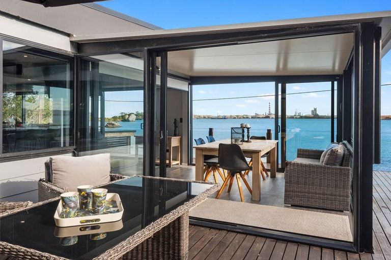 Photo of property in 126 Reotahi Road, Whangarei Heads, Whangarei, 0174