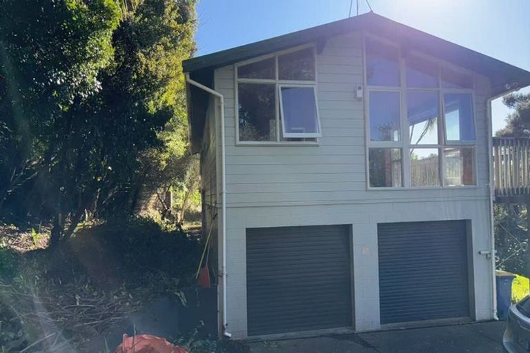 Photo of property in 41 Stanley Road, Glenfield, Auckland, 0629