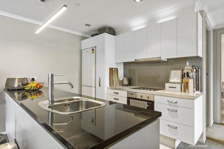 Photo of property in Bellagio Apartments, 8e/39 Taranaki Street, Te Aro, Wellington, 6011