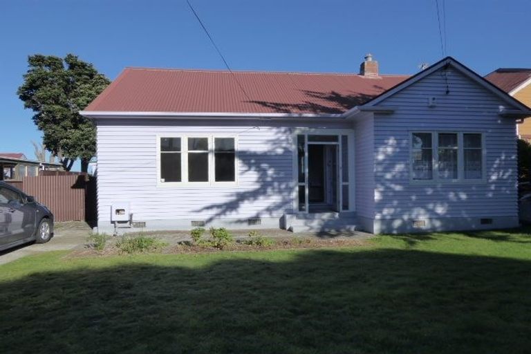 Photo of property in 33 Pirie Crescent, Moera, Lower Hutt, 5010