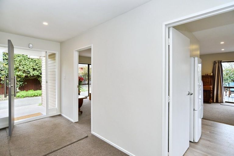 Photo of property in 4 Lochmore Street, Bishopdale, Christchurch, 8051