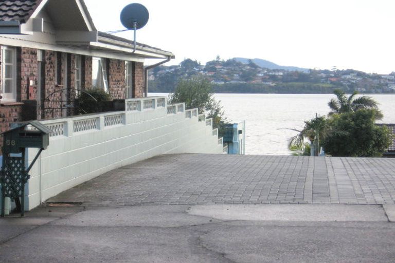 Photo of property in 70 Bramley Drive, Farm Cove, Auckland, 2012
