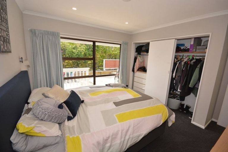 Photo of property in 17a Matenga Street, Waikanae, 5036