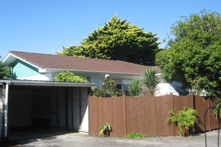 Photo of property in 1/142 Cascades Road, Pakuranga Heights, Auckland, 2010