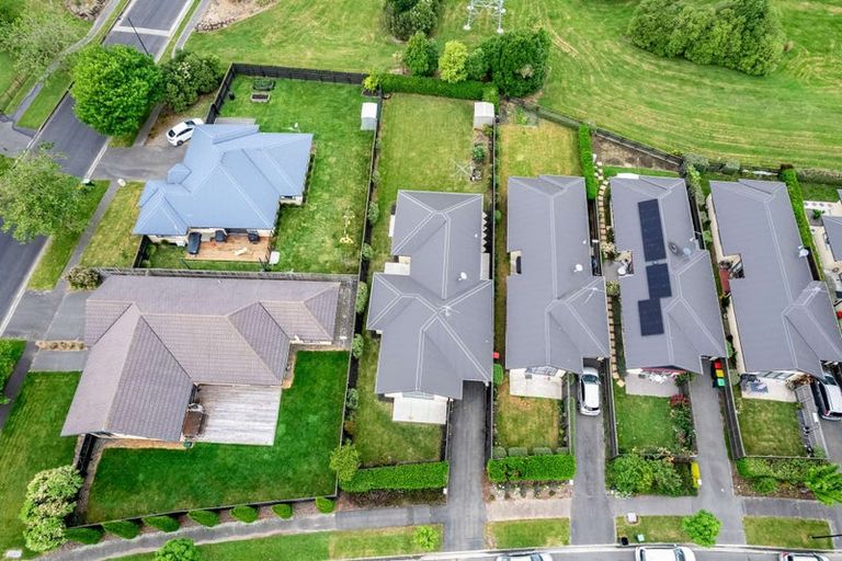 Photo of property in 1 Charente Way, Yaldhurst, Christchurch, 8042