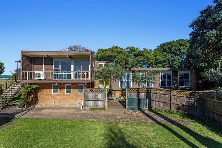 Photo of property in 131 College Road, Edgecumbe, 3120