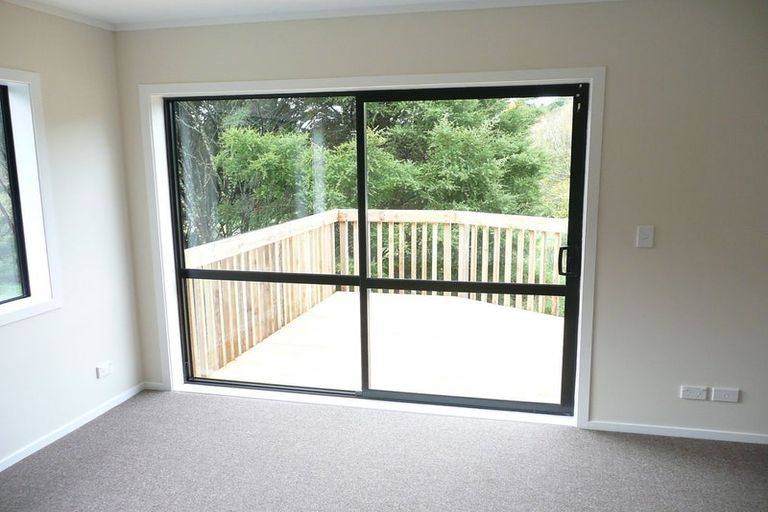 Photo of property in 44 Sherrybrooke Place, Sunnyvale, Auckland, 0612