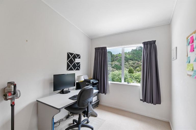 Photo of property in 164 Glendhu Road, Bayview, Auckland, 0629