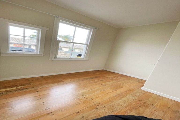 Photo of property in 64 Dominion Street, Takapuna, Auckland, 0622