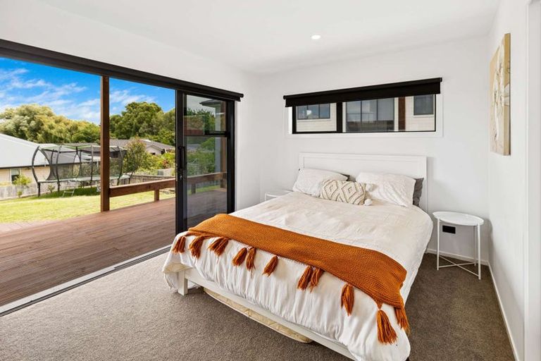 Photo of property in 17 Lithgow Drive, Otamatea, Whanganui, 4500