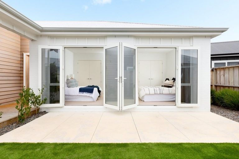 Photo of property in 10 Astelia Lane, Papamoa Beach, Papamoa, 3118