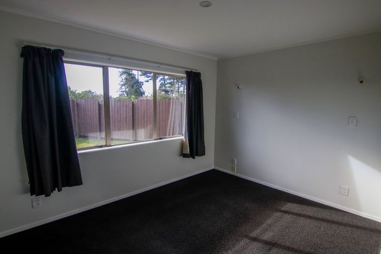 Photo of property in 193 Burswood Drive, Burswood, Auckland, 2013