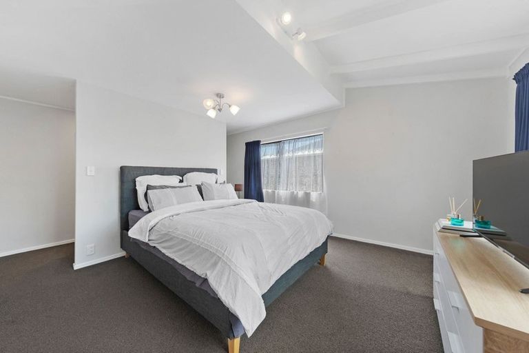 Photo of property in 43a Overton Road, Papatoetoe, Auckland, 2025