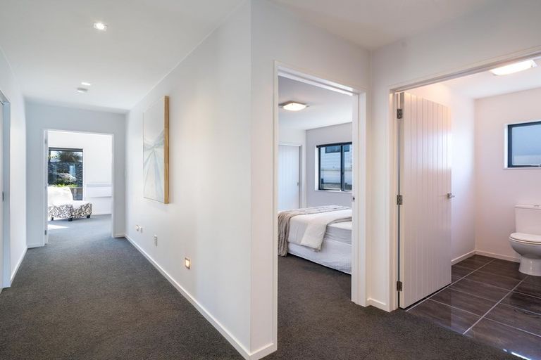 Photo of property in 32 Bedford Parade, Brighton, Dunedin, 9035