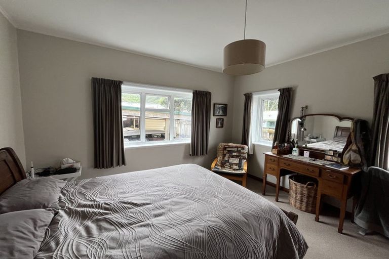 Photo of property in 23 Bell Road, Waiwhetu, Lower Hutt, 5010