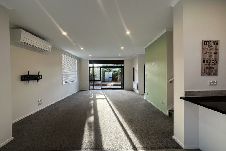 Photo of property in 168 Hobsonville Point Road, Hobsonville, Auckland, 0616
