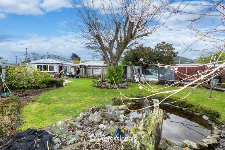 Photo of property in 18 Moonshine Road, Trentham, Upper Hutt, 5018