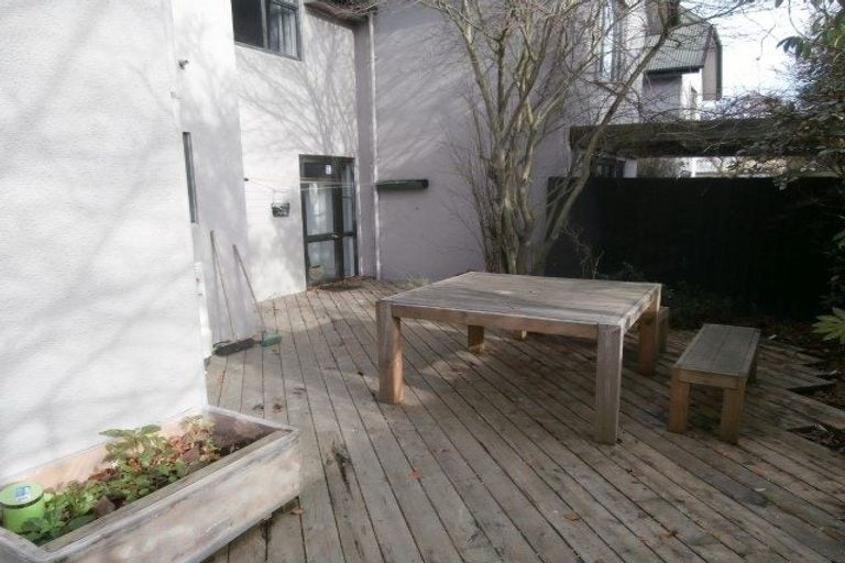 Photo of property in 5/4 Brockworth Place, Riccarton, Christchurch, 8011