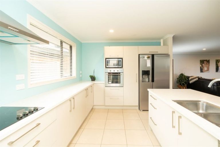 Photo of property in 8 Ashbourne Lane, Dinsdale, Hamilton, 3204